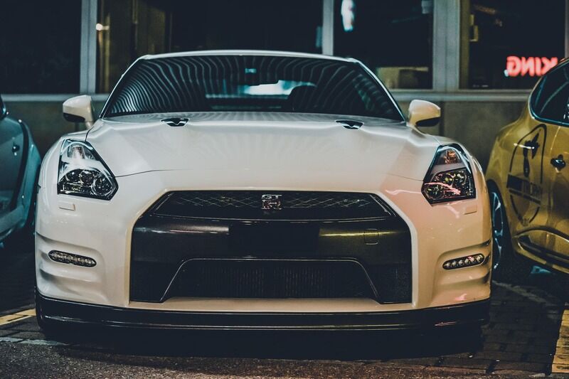 car-4716021_1920